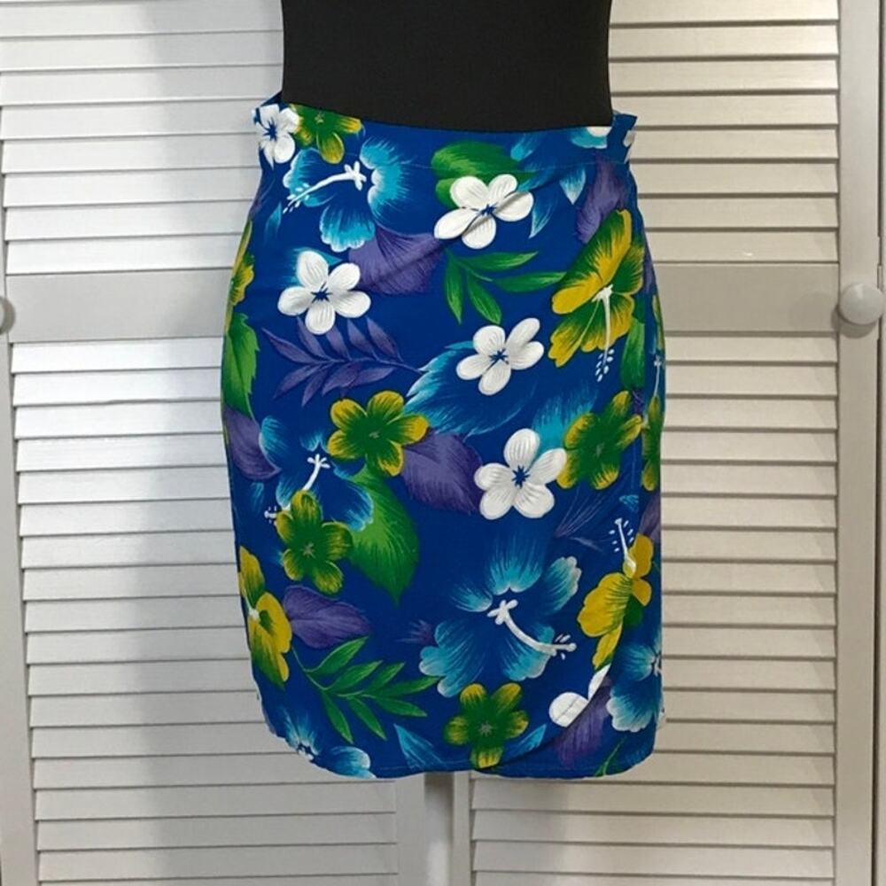 Surf Style Vintage Retro Y2K Blue Hawaiian Floral UPF 50+ Wrap Mini Skirt 1X